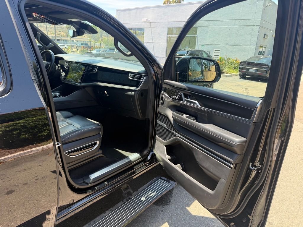 Used 2024 Black Jeep Series II image 18