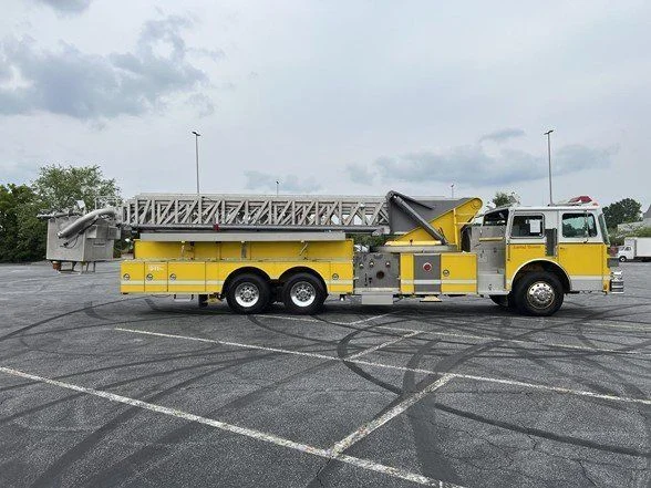 Used 1988 Yellow Sutphen  image 8