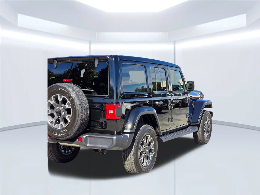 New 2027 Black Jeep Sahara image 40