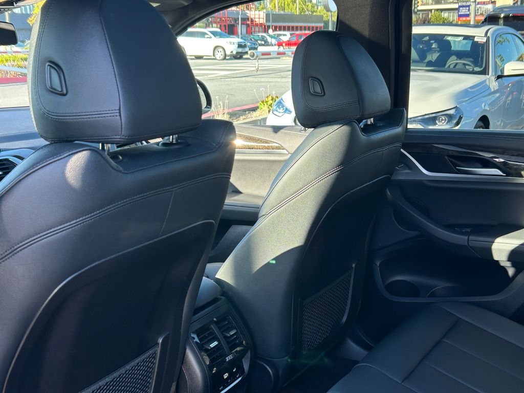 Used 2020 Black Sapphire Metallic BMW M40i image 30