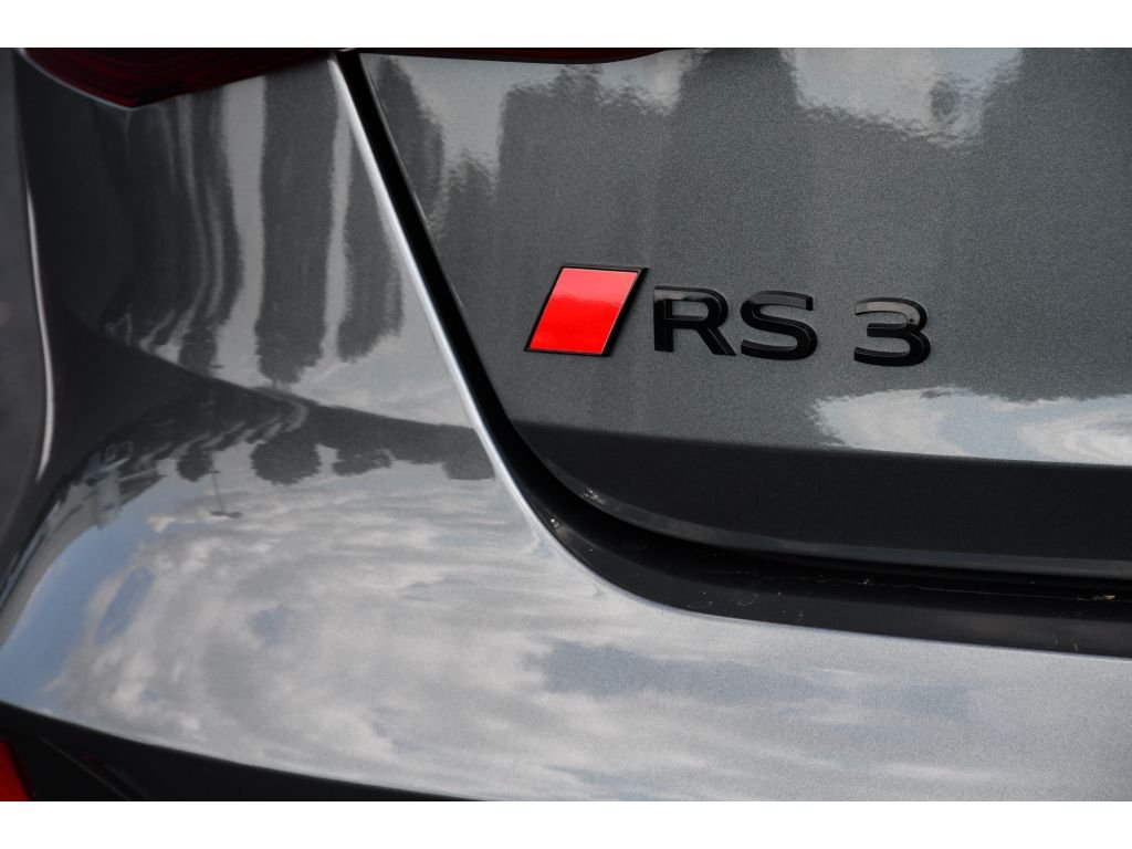 Used 2026 Daytona Gray Pearl Effect Audi Base image 27