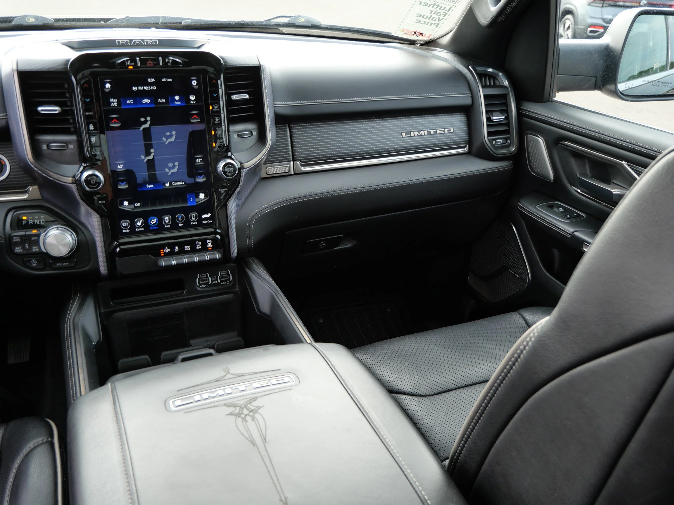 Used 2020 Diamond Black Crystal Pearlcoat Ram Limited image 11