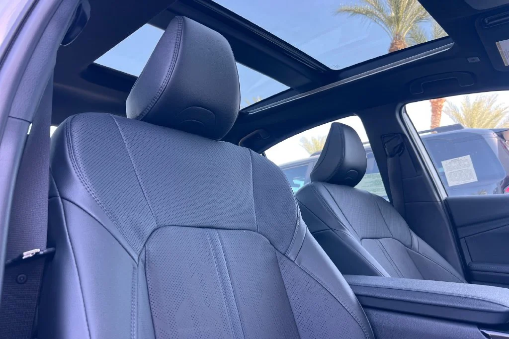 New 2026 Wind Chill Pearl Toyota XSE image 18