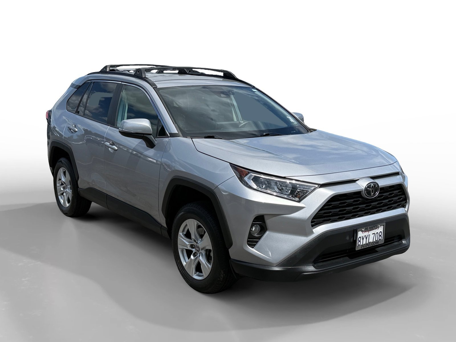 Used 2021 Silver Sky Metallic Toyota XLE image 7