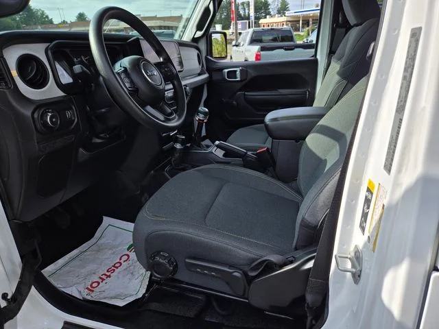 Used 2024 White Jeep Sport image 11