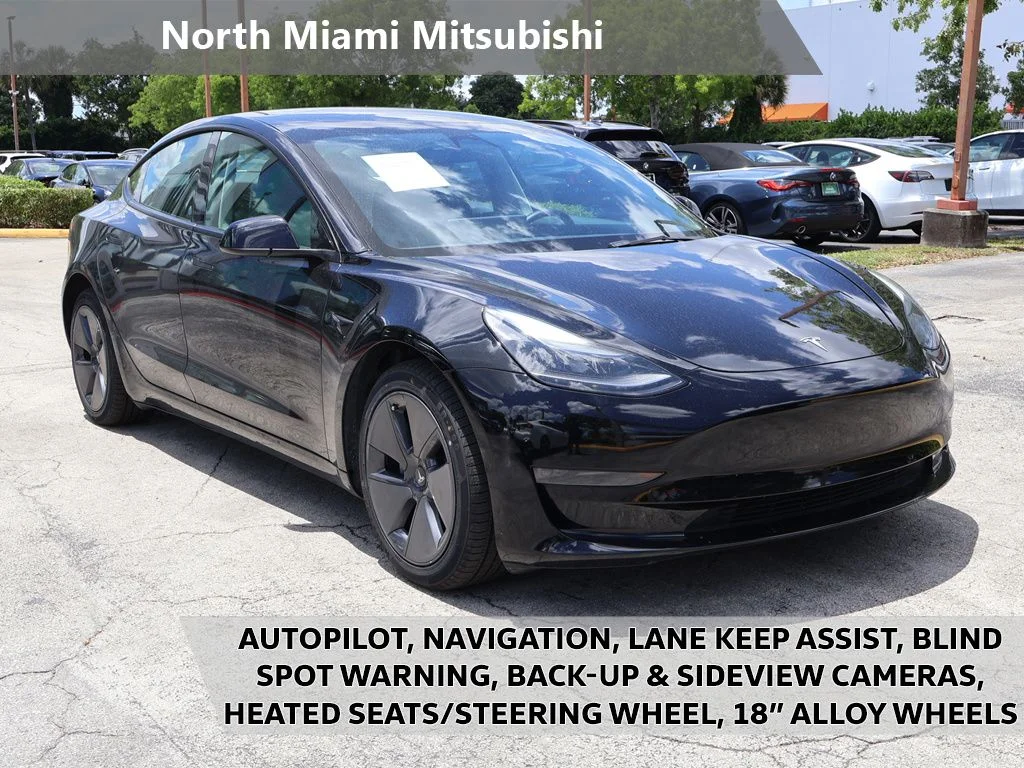 2023 Tesla Model 3 -'s photo