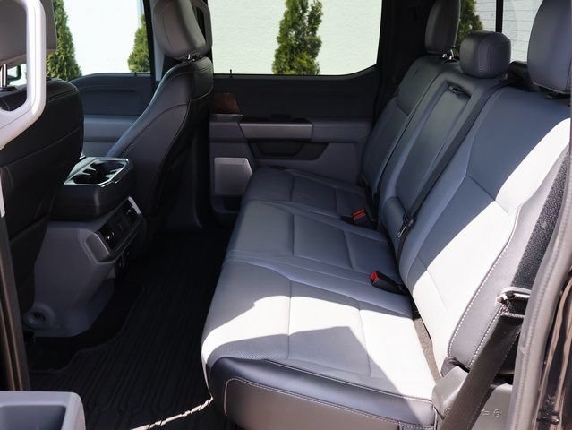 Used 2021 Black Ford LARIAT image 15