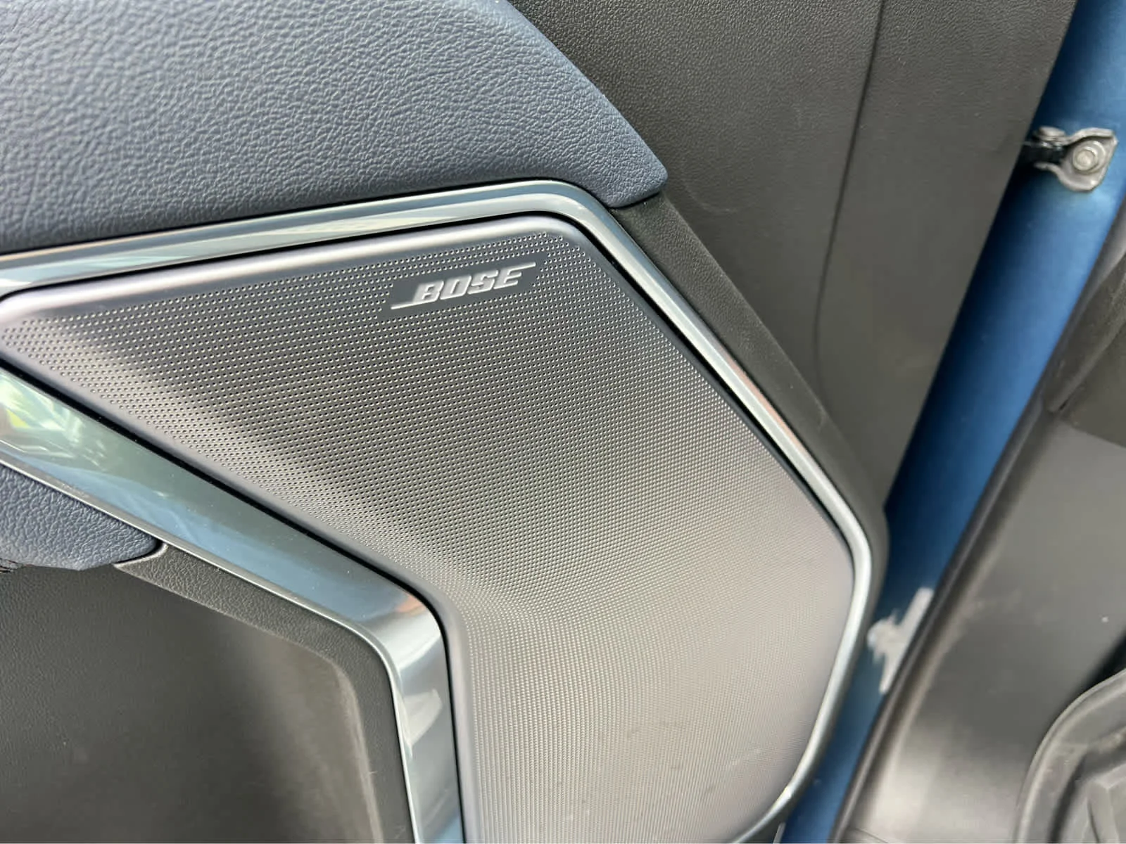 New 2026 Lakeshore Blue Metallic Chevrolet High Country image 17