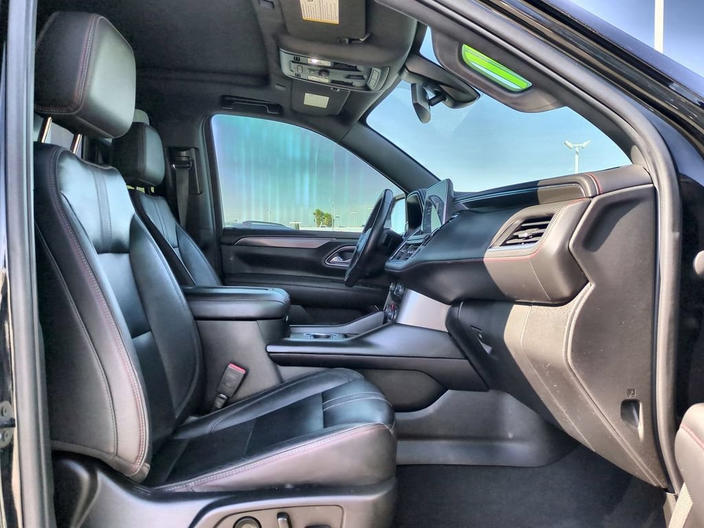 Used 2021 BLACK Chevrolet RST image 39