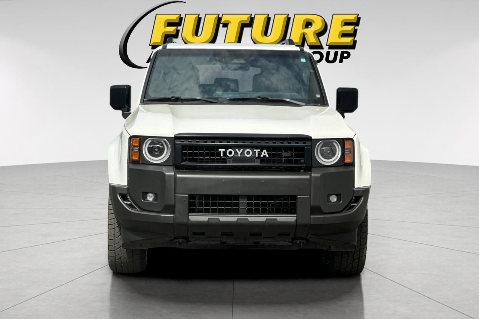 Used 2024 White Toyota 1958 image 9