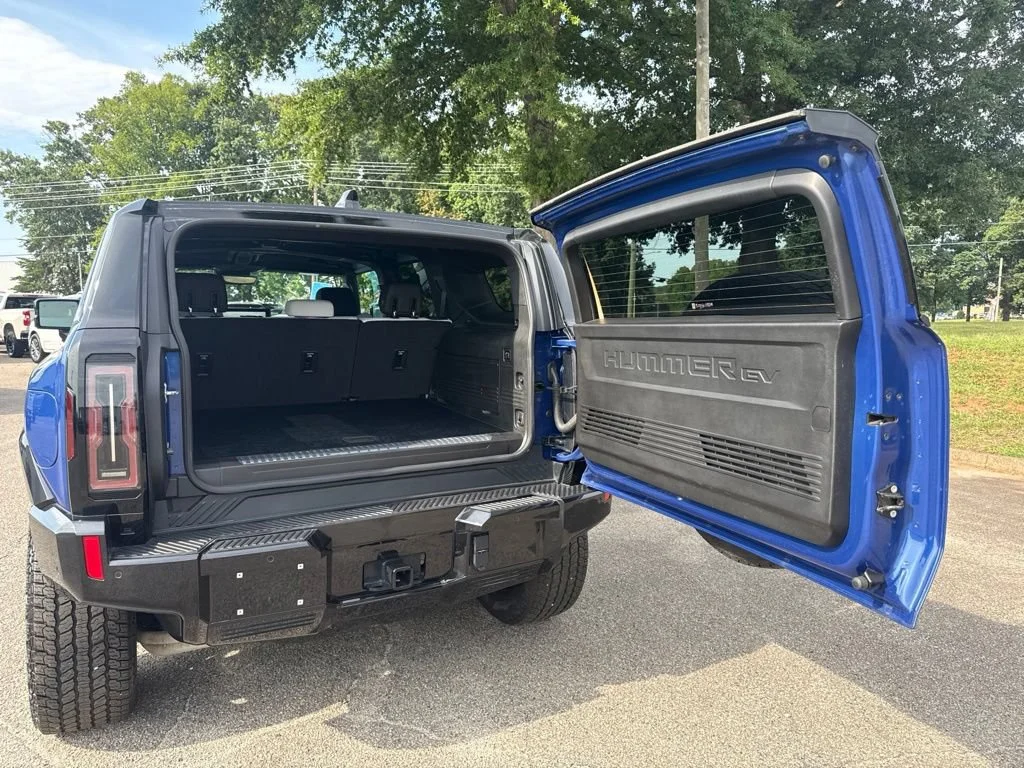 Used 2024 Supernova Metallic (Dark Blue) GMC 2X image 33