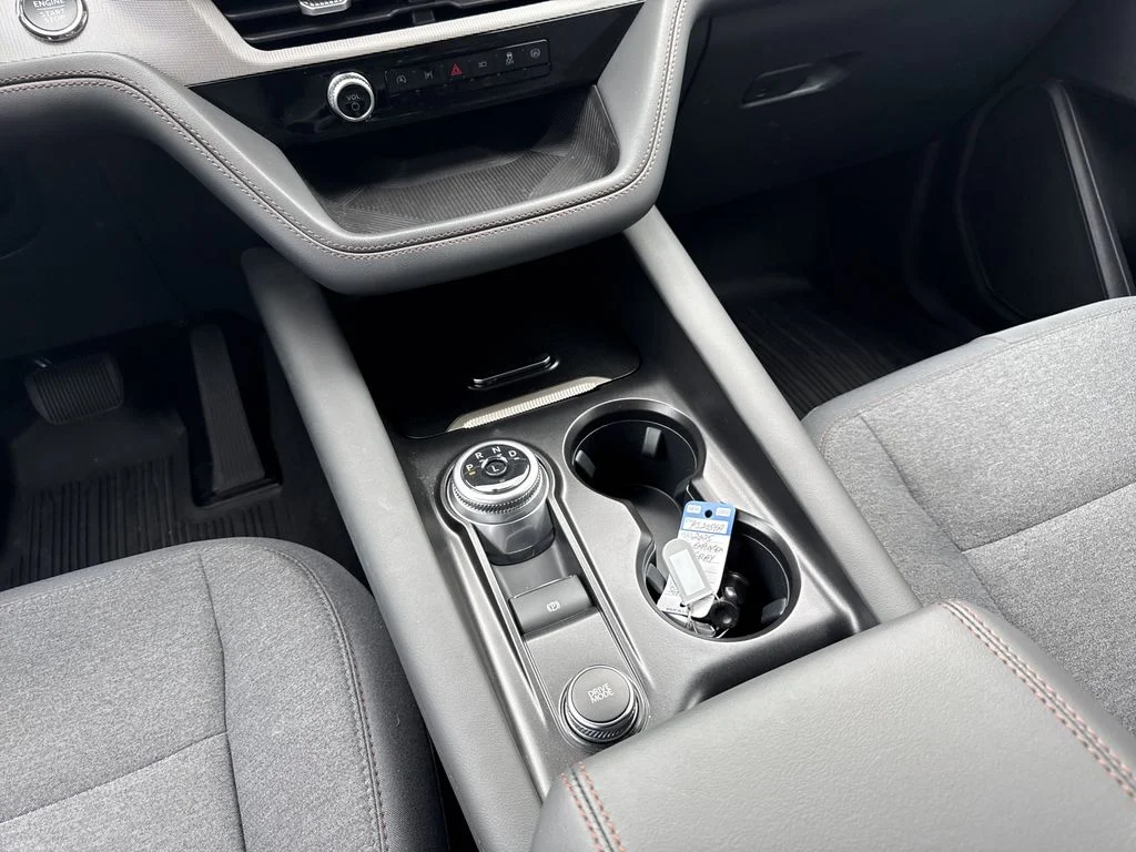 Used 2025 Carbonized Gray Metallic Ford Active image 14