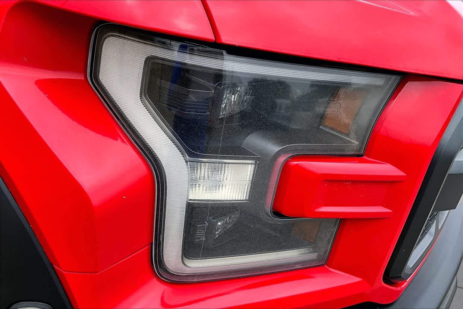 Used 2018 Race Red Ford Raptor image 27