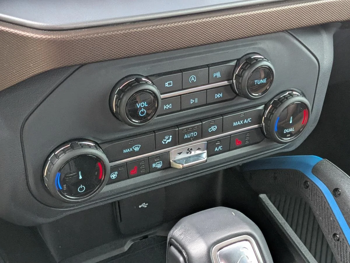 Used 2022 Grey Ford Outer Banks 4 Door image 24