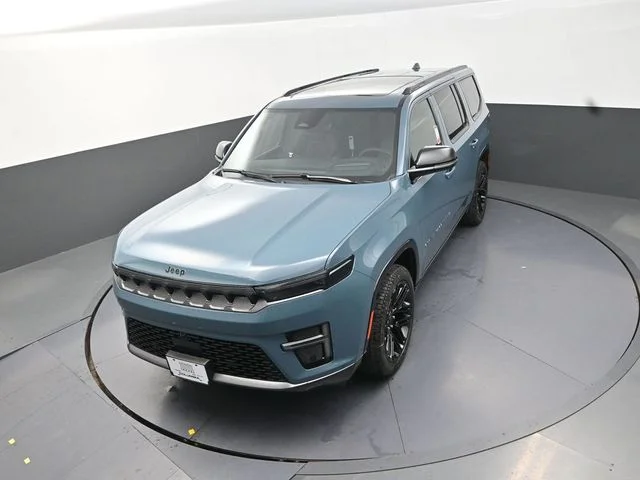 New 2026 Steel Blue Exterior Paint Jeep Limited Reserve image 13