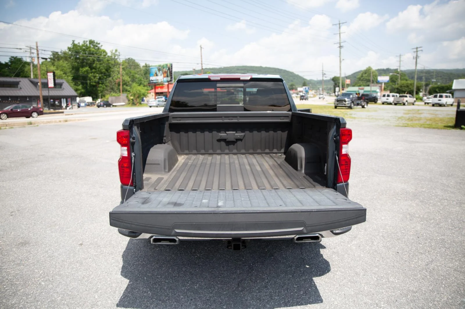 Used 2021 Shadow Gray Metallic Chevrolet LT image 7