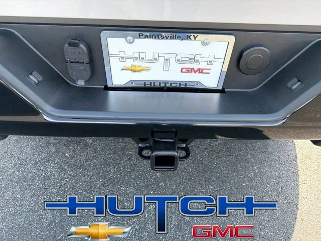 New 2026 White Sands Chevrolet Custom Trail Boss image 19