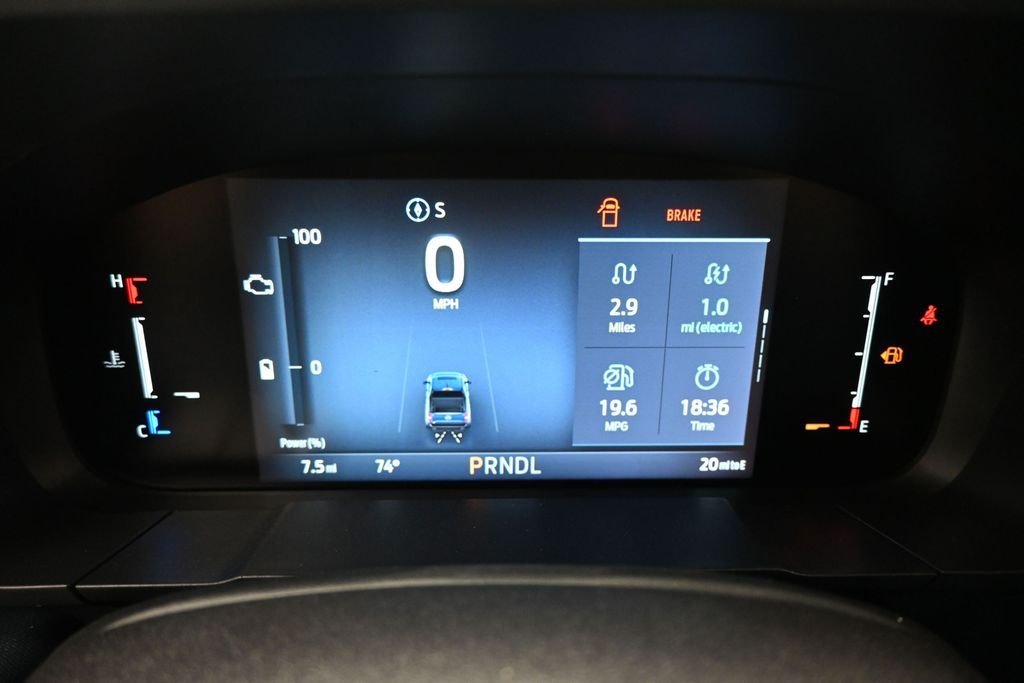 New 2026 Carbonized Gray Metallic Ford XLT image 11