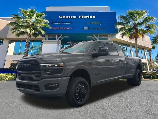 New 2026 Ceramic Gray Clear-Coat Exterior Paint RAM Laramie image 9