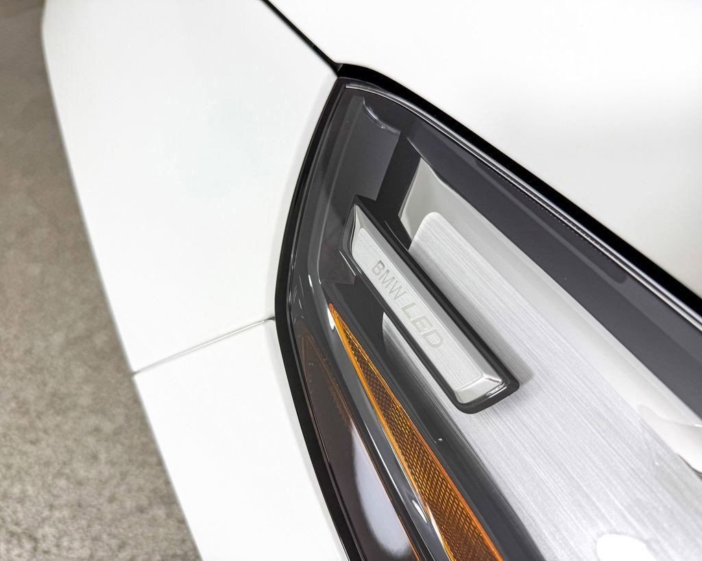 Certified Used 2025 Alpine White BMW xDrive28i image 10