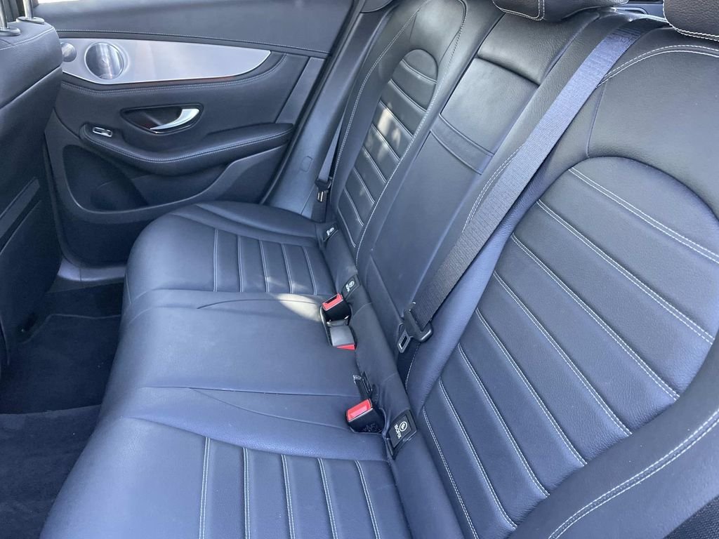 Used 2019 Black Mercedes-Benz GLC 350e image 23