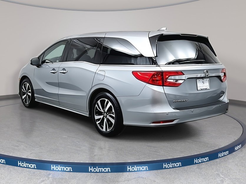 2018 Honda Odyssey Elite photo 3