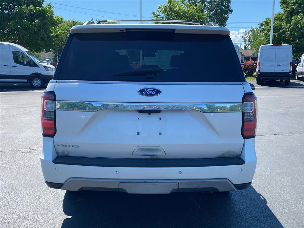 Used 2018 White Platinum Metallic Tri-Coat Ford Limited image 11