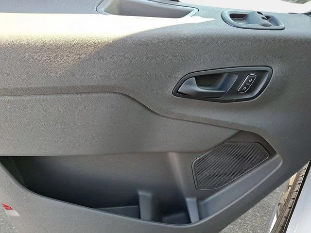 2026 Ford Transit Van Base - Photo 8