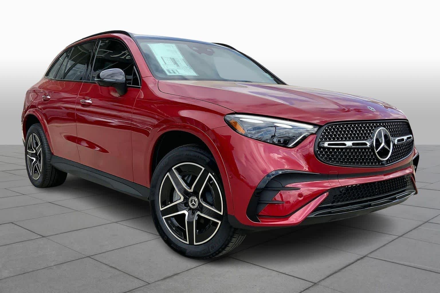 New 2026 MANUFAKTUR Patagonia Red Metallic Mercedes-Benz GLC 300 image 2