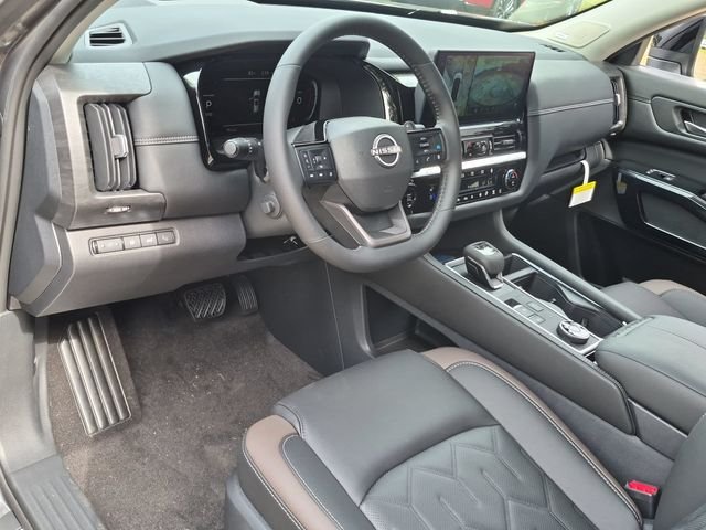 New 2026 Gun Metallic Nissan Platinum image 11