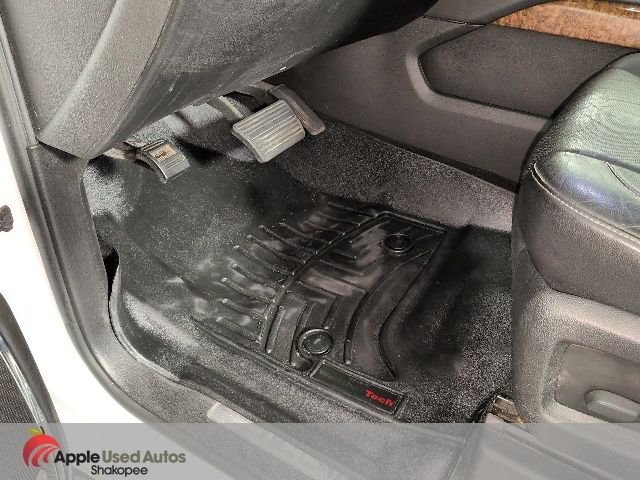 Used 2016 White Chevrolet LTZ image 16