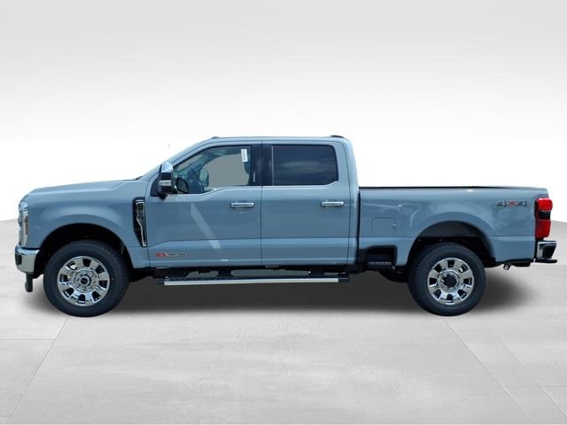 New 2026 Glacier Gray Metallic Tri-Coat Ford Lariat image 7