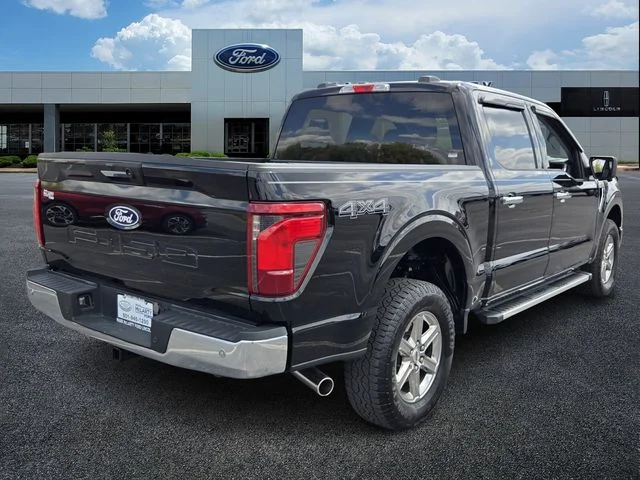 Used 2024 Black Ford XLT image 5