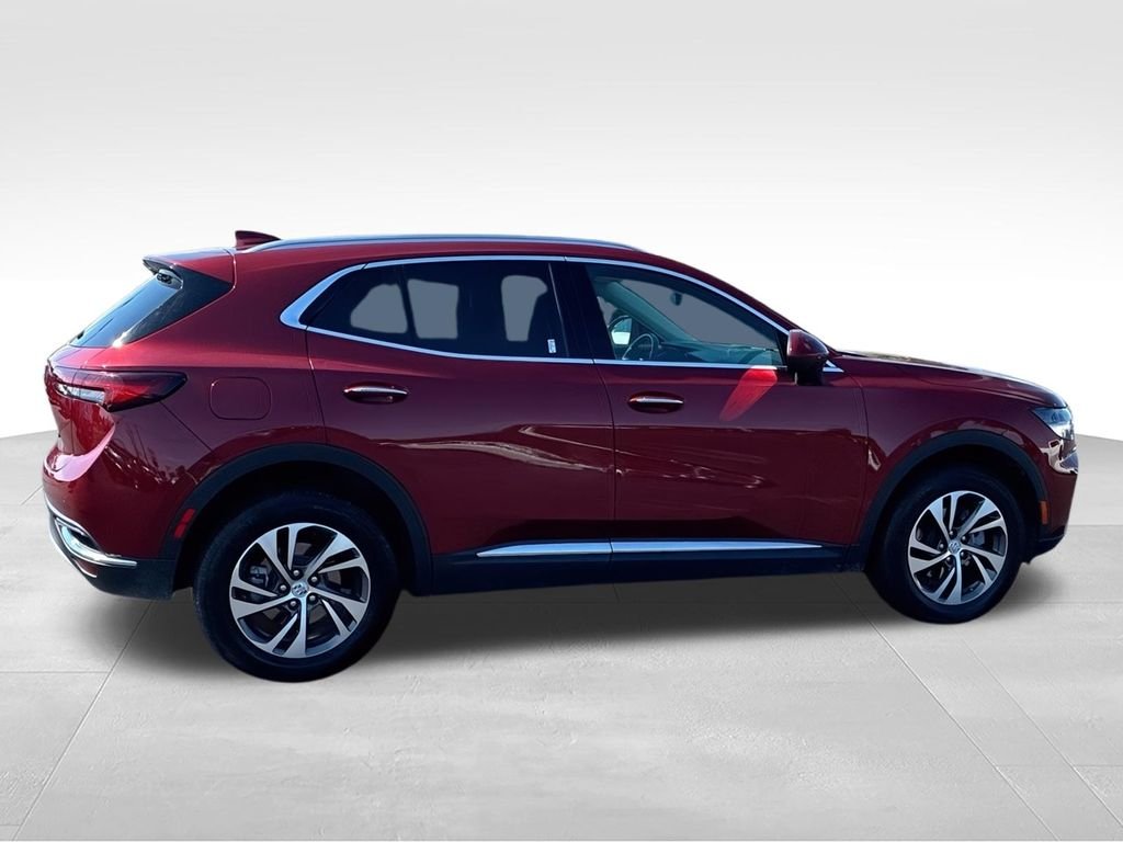 Used 2023 Red Buick Essence image 9