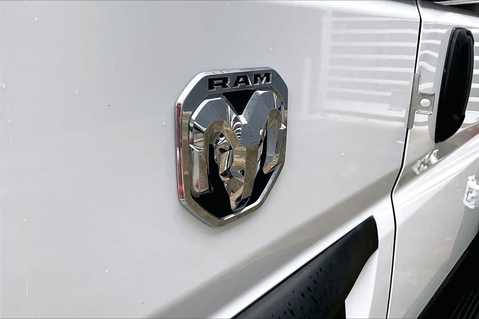 Used 2023 Bright White Clearcoat Ram  image 28
