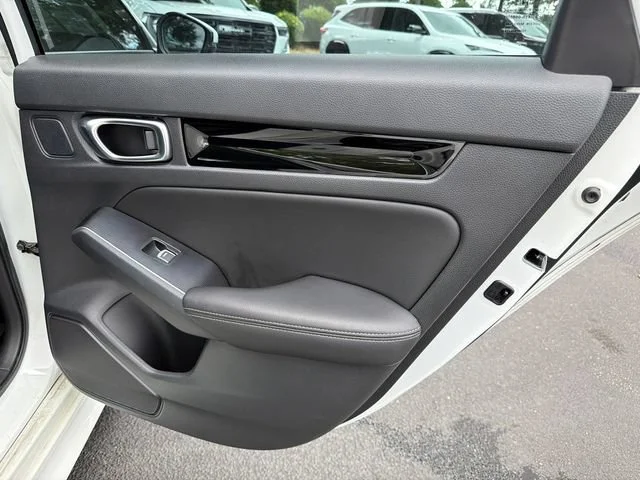 Used 2024 White Honda Touring image 16