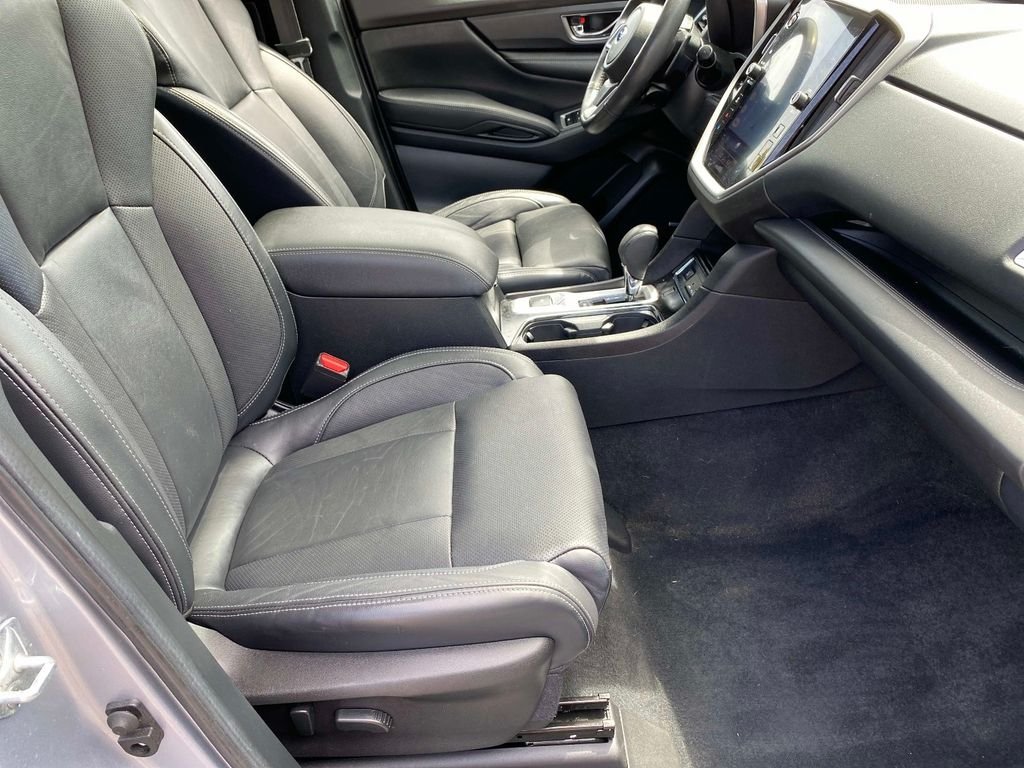Used 2023 Silver Subaru Limited image 28