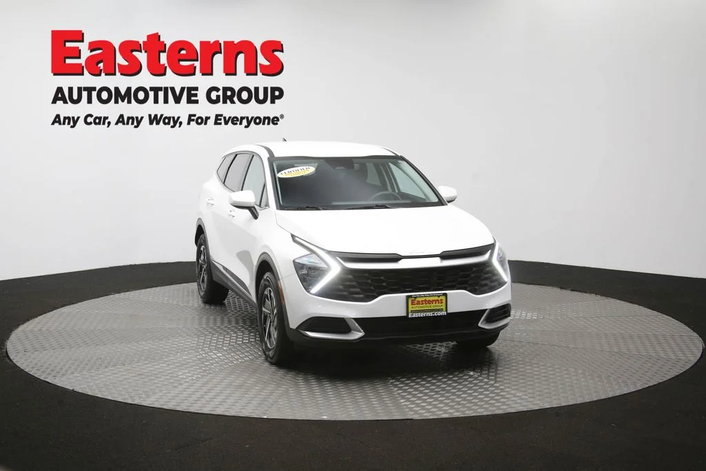 Used 2023 White Kia LX image 50