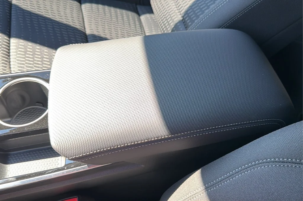 New 2027 Summit White Chevrolet LT image 28