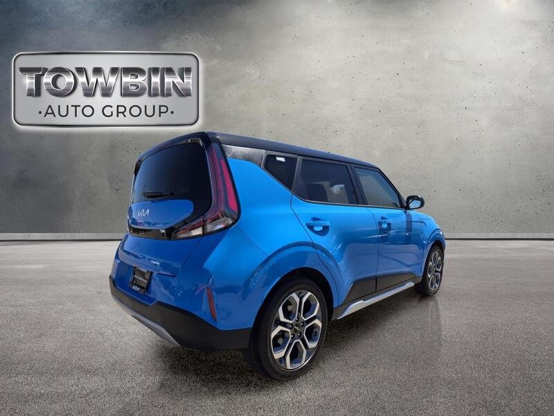 Used 2025 Surf Blue KIA EX FWD image 4