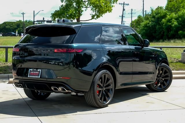 New 2026  Land Rover Dynamic SE image 10