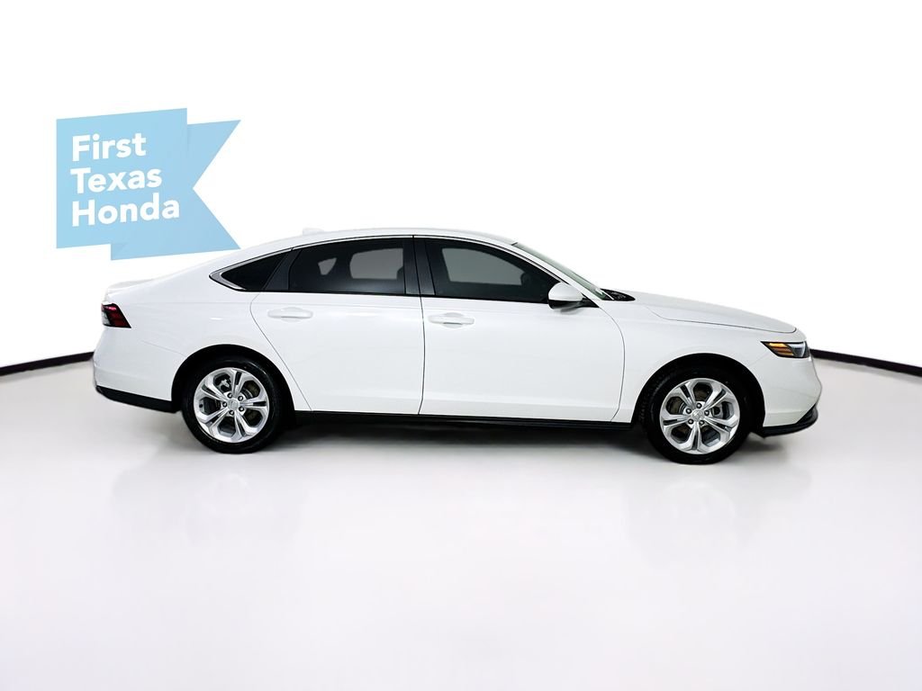 New 2026 Platinum White Pearl Honda LX image 9