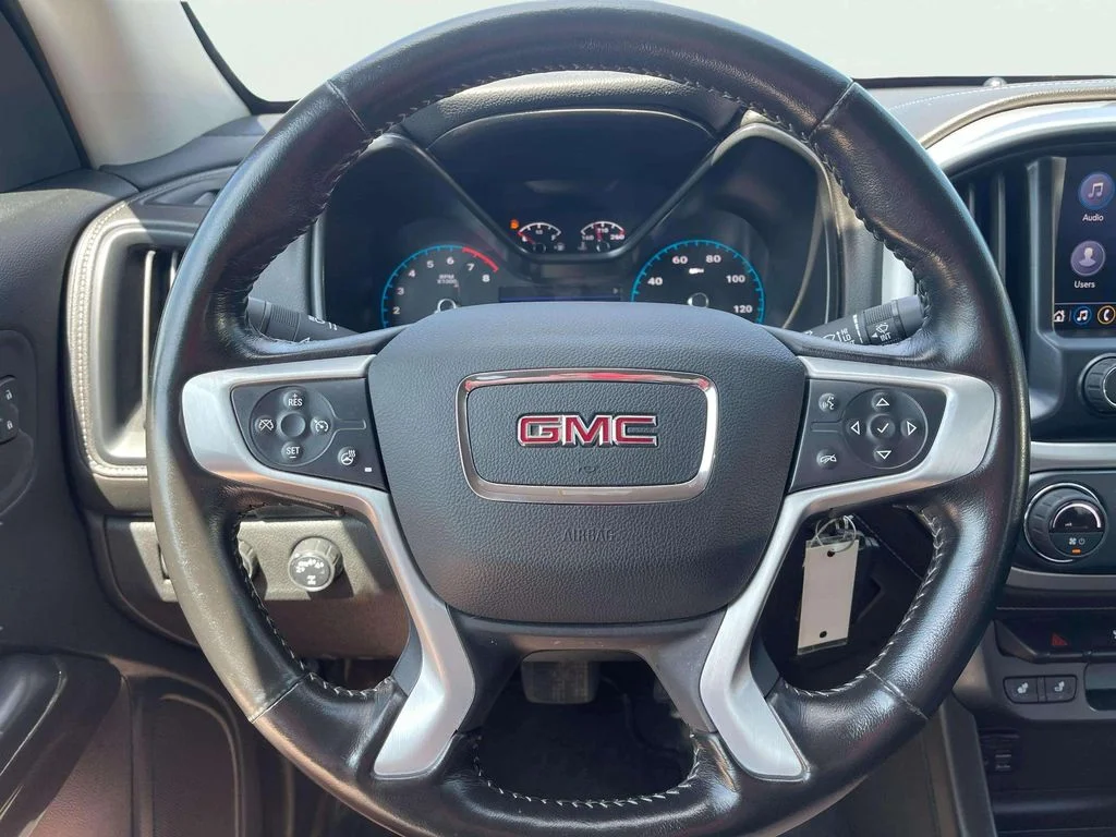 Used 2022 Summit White GMC Elevation image 19