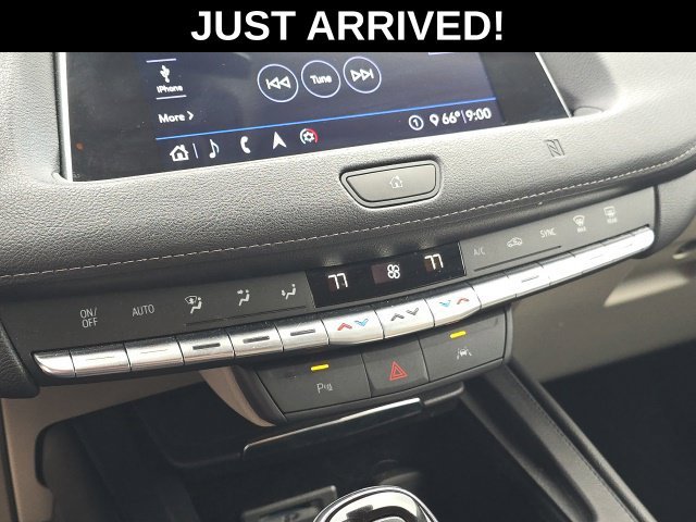 Used 2020 White Cadillac Premium Luxury image 20