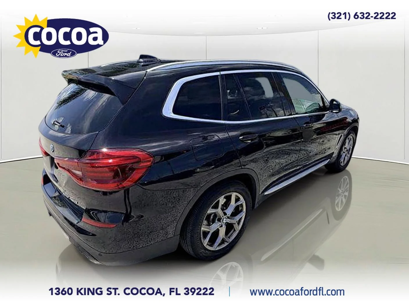 Used 2021  BMW xDrive30i image 1
