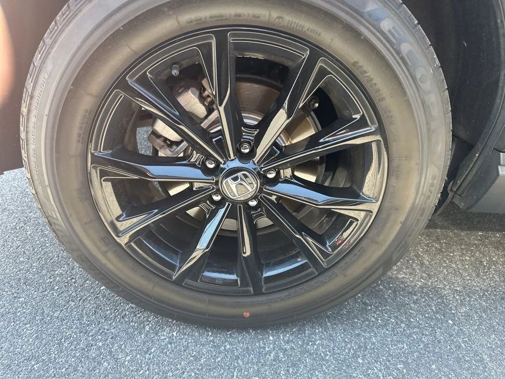 Certified Used 2025 Crystal Black Pearl Honda Sport image 6