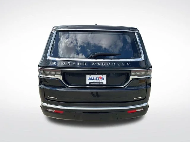 Used 2022 Black Jeep Series III image 8