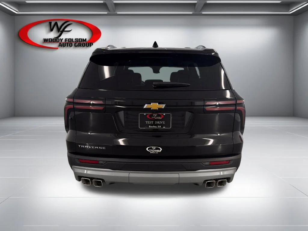 New 2027 Mosaic Black Metallic Chevrolet LT image 7