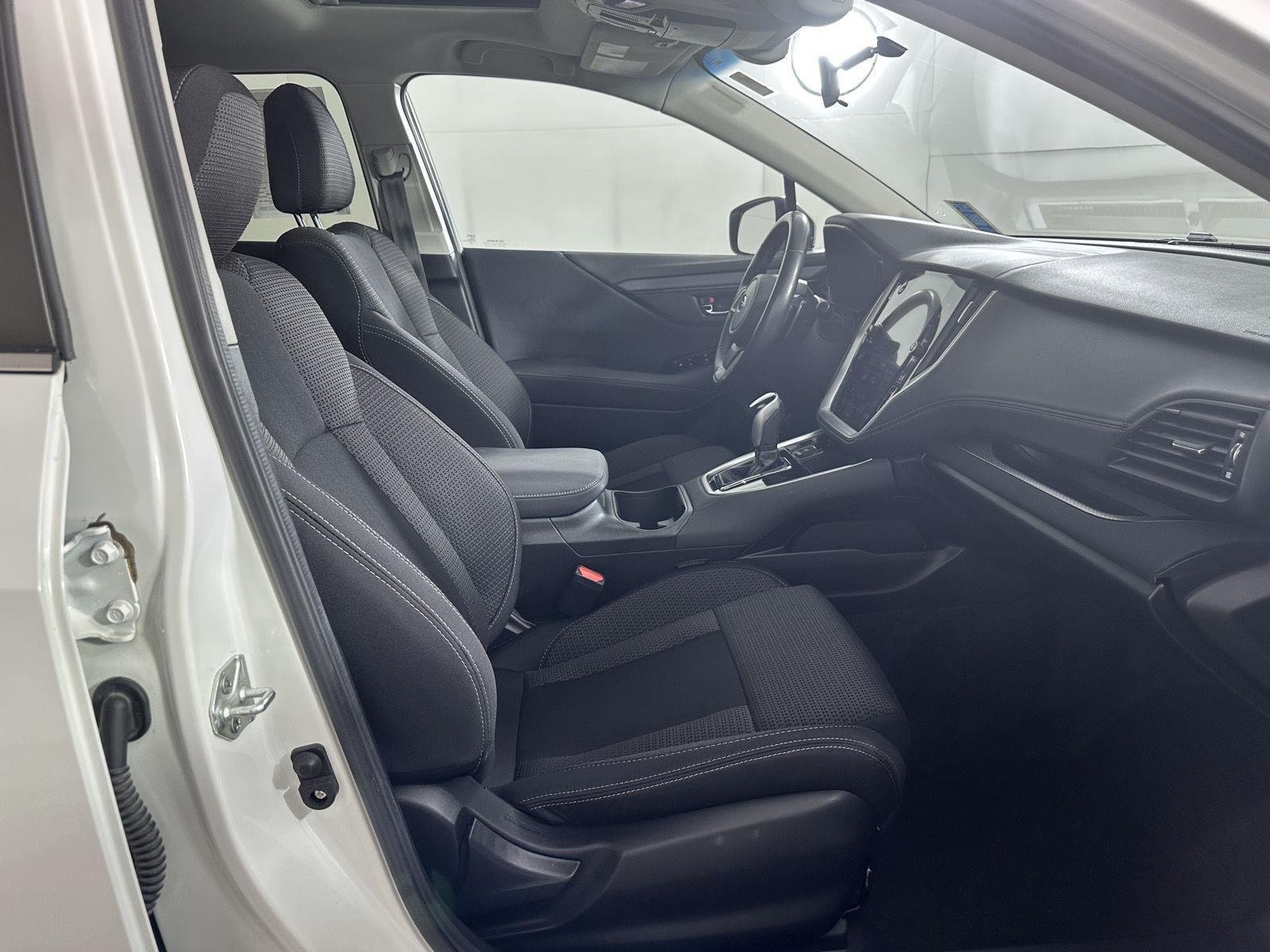 Used 2021  Subaru  image 36