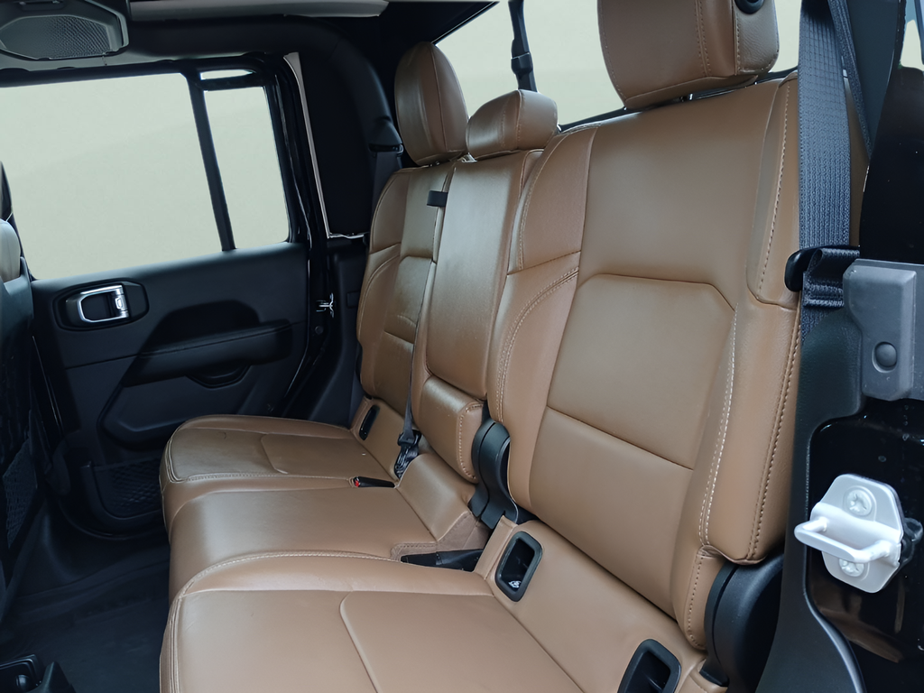Used 2023 Black Jeep Rubicon image 14
